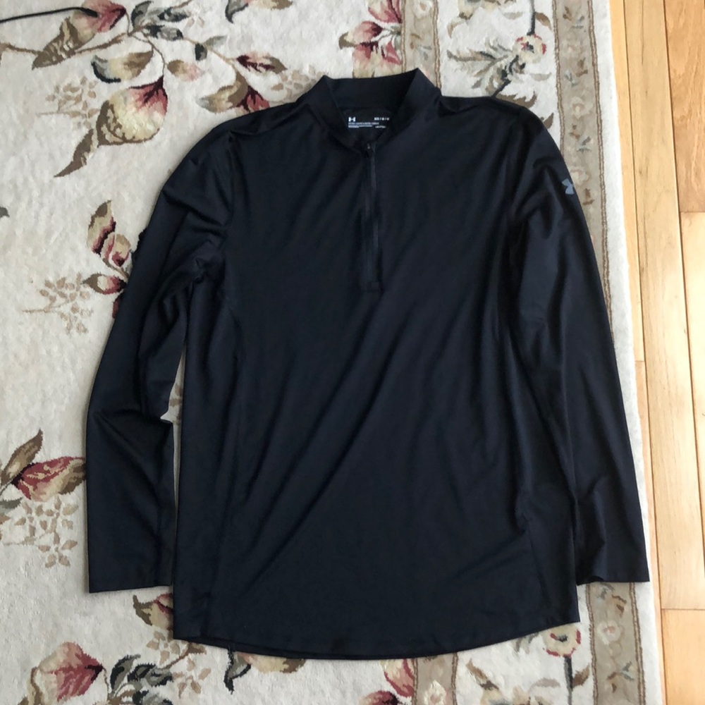 Under Armour Men’s Quarter Zip Size: Medium